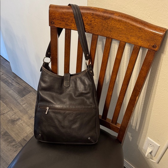 Beautiful Longchamp Leather Hobo shoulder bag deep brown w/ cream stitch - Picture 2 of 13